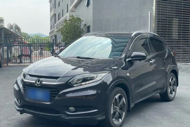 Used Honda Vezel 2017 1.8L CVT Front-Wheel Drive Pioneer Edition