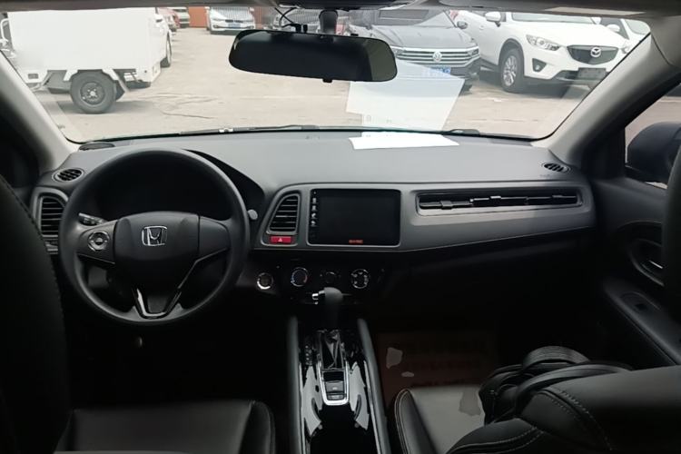 Used Honda Vezel 2017 1.8L CVT Front-Wheel Drive Pioneer Edition Center Console