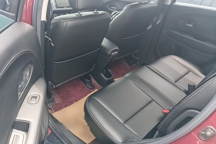 Used Honda Vezel 2017 1.8L CVT Front-Wheel Drive Pioneer Edition Left Rear Seat