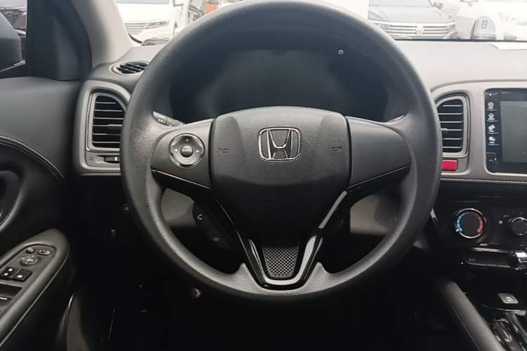 Used Honda Vezel 2017 1.8L CVT Front-Wheel Drive Pioneer Edition Steering Wheel