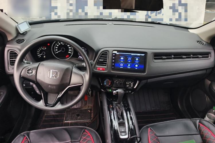 Used Honda Vezel 2017 1.5L CVT 2WD Comfort Model Center Console