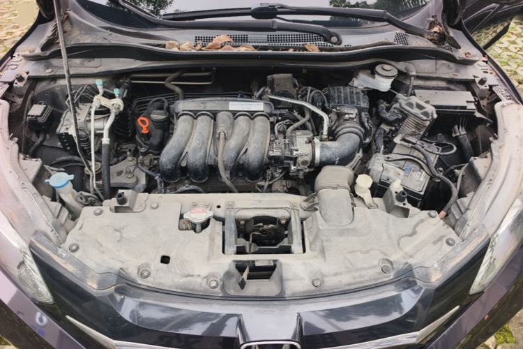 Used Honda Vezel 2017 1.5L CVT 2WD Comfort Model Engine Bay