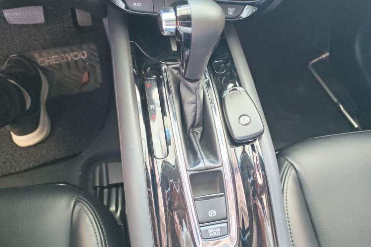Used Honda Vezel 2017 1.8L CVT Front-Wheel Drive Pioneer Edition Gear Lever