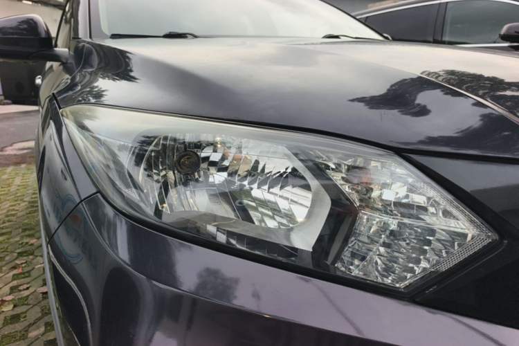 Used Honda Vezel 2017 1.5L CVT 2WD Comfort Model Right Front Headlight