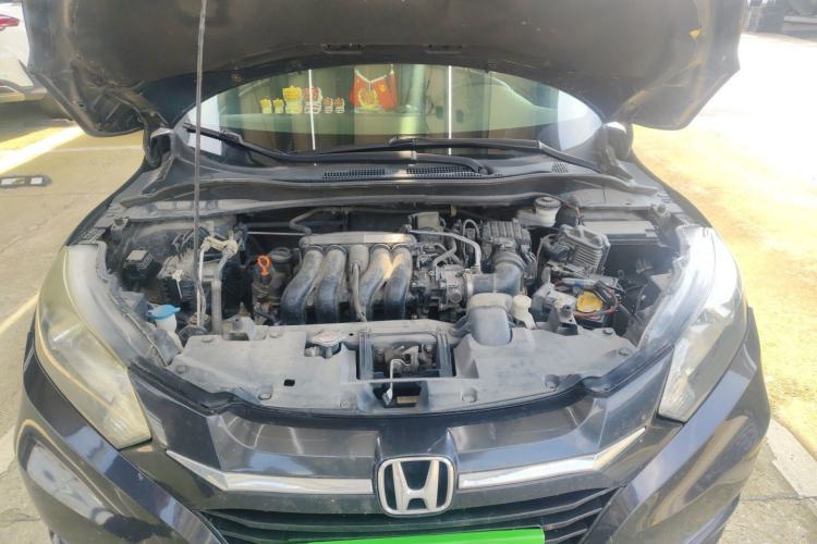 Used Honda Vezel 2017 1.5L CVT 2WD Comfort Model Engine Bay