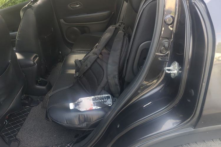 Used Honda Vezel 2017 1.5L CVT 2WD Comfort Model Interior 4
