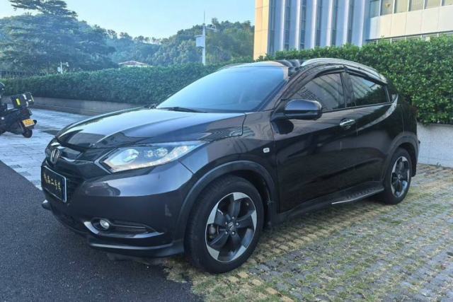 Used Honda Vezel 2017 1.8L CVT Front-Wheel Drive Pioneer Edition