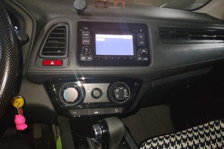 Used Honda Vezel 2017 1.5L CVT 2WD Comfort Model Audio And AC Panel