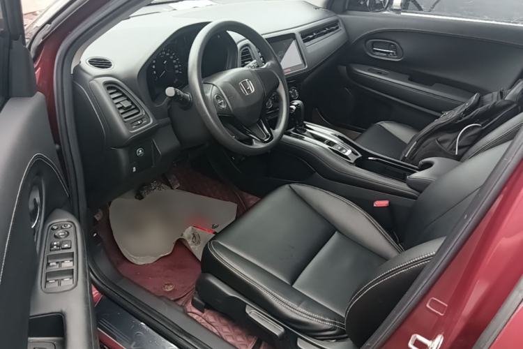 Used Honda Vezel 2017 1.8L CVT Front-Wheel Drive Pioneer Edition Driver Seat