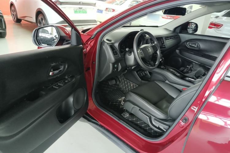 Used Honda Vezel 2017 1.5L CVT 2WD Comfort Model Driver Seat