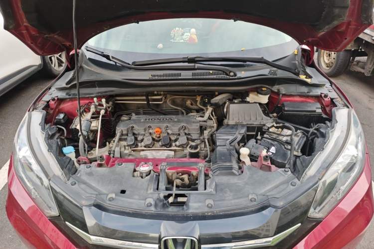 Used Honda Vezel 2017 1.8L CVT Front-Wheel Drive Pioneer Edition Engine Bay