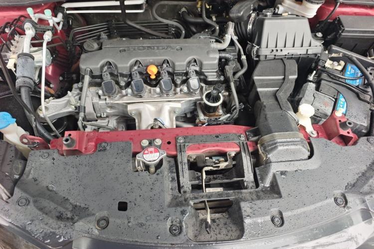 Used Honda Vezel 2017 1.8L CVT Front-Wheel Drive Pioneer Edition Engine Bay