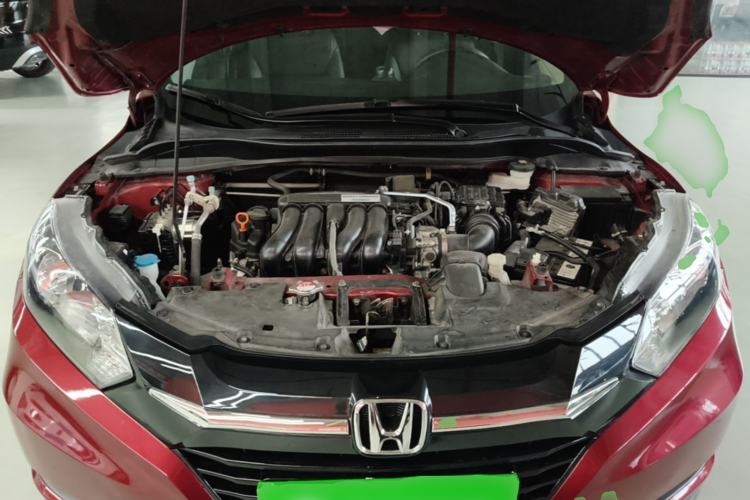 Used Honda Vezel 2017 1.5L CVT 2WD Comfort Model Engine Bay
