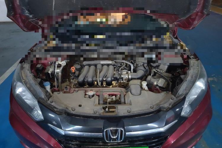 Used Honda Vezel 2017 1.5L CVT 2WD Comfort Model Engine Bay