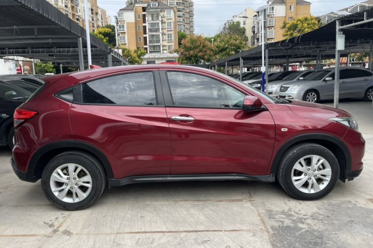 Used Honda Vezel 2017 1.5L CVT 2WD Comfort Model Exterior 2