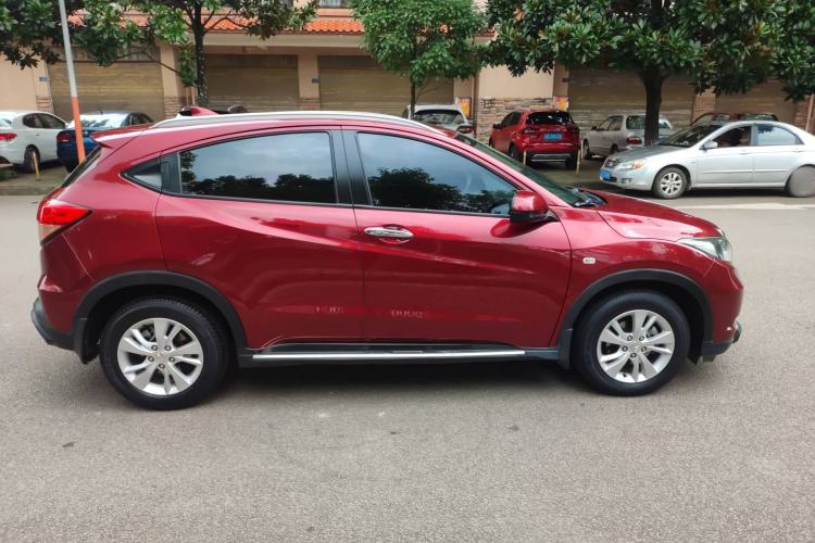 Used Honda Vezel 2017 1.5L CVT 2WD Comfort Model Exterior 2