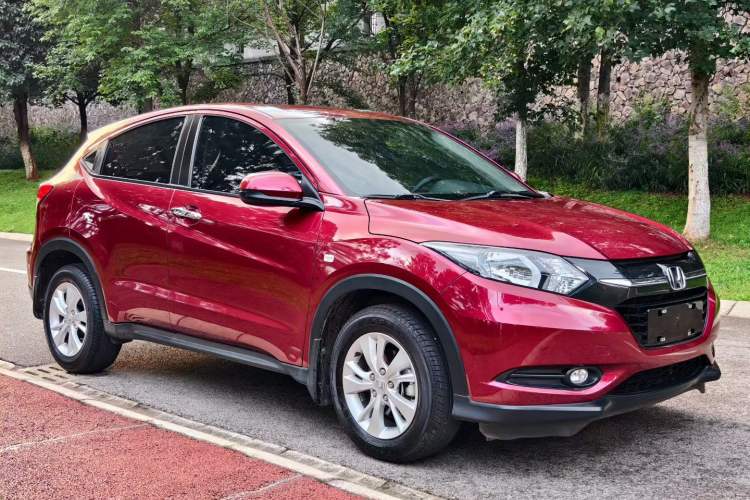 Used Honda Vezel 2017 1.5L CVT 2WD Comfort Model Exterior 2