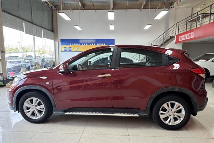 Used Honda Vezel 2017 1.5L CVT 2WD Comfort Model Exterior 3