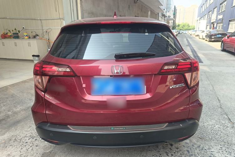 Used Honda Vezel 2017 1.8L CVT Front-Wheel Drive Pioneer Edition Exterior 4