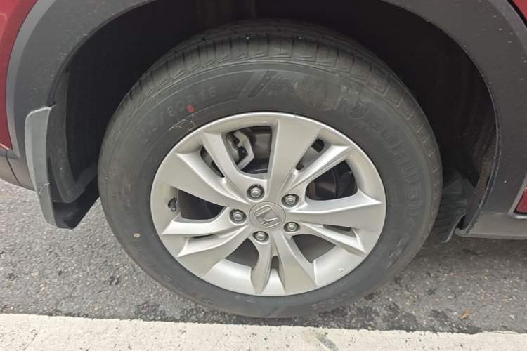 Used Honda Vezel 2017 1.5L CVT 2WD Comfort Model Exterior 5