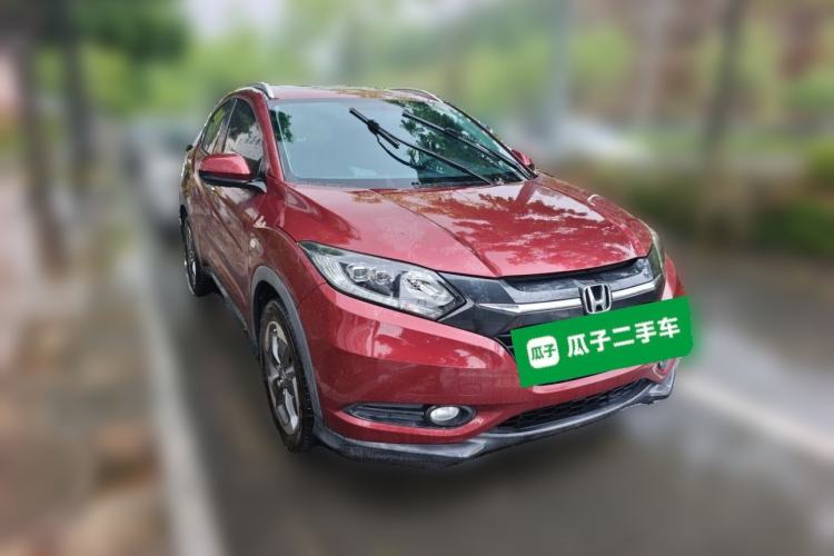 Used Honda Vezel 2017 1.8L CVT Front-Wheel Drive Pioneer Edition Front Right 45 Deg