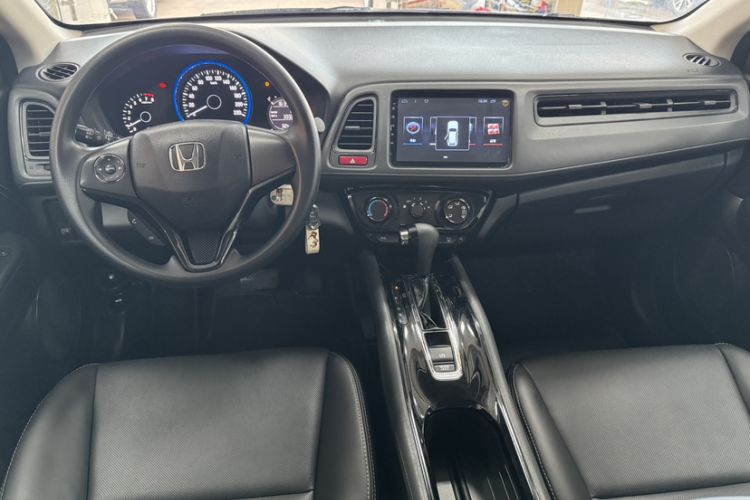 Used Honda Vezel 2017 1.5L CVT 2WD Comfort Model Interior 1