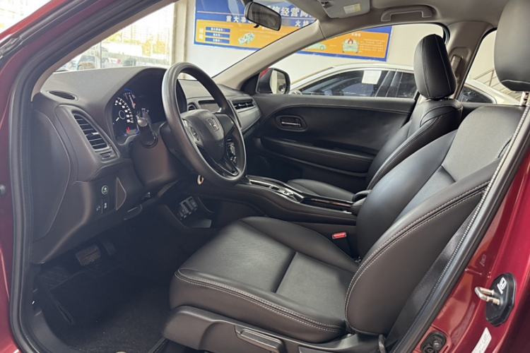 Used Honda Vezel 2017 1.5L CVT 2WD Comfort Model Interior 3