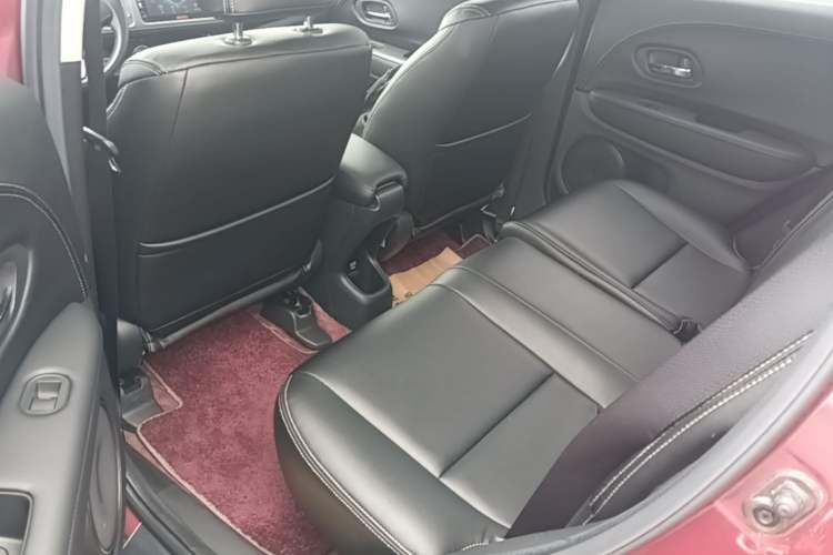 Used Honda Vezel 2017 1.8L CVT Front-Wheel Drive Pioneer Edition Left Rear Seat