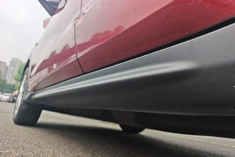 Used Honda Vezel 2017 1.5L CVT 2WD Comfort Model Left Side Sill