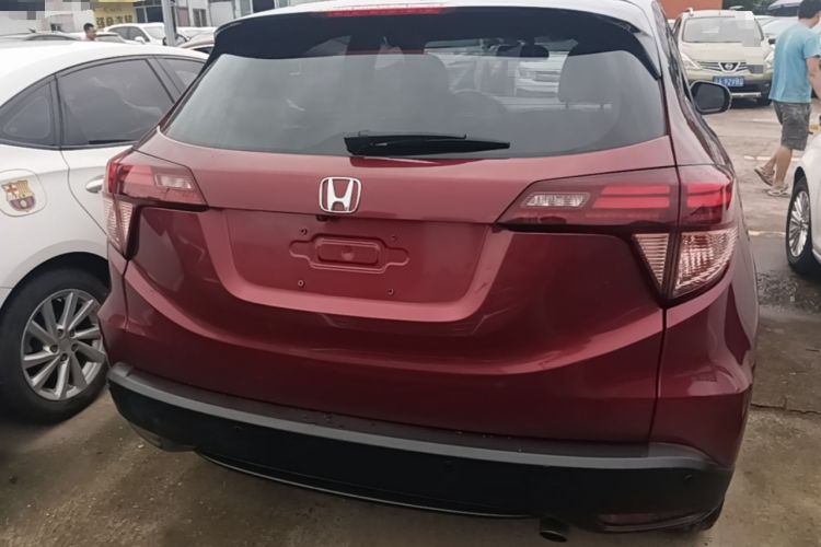 Used Honda Vezel 2017 1.8L CVT Front-Wheel Drive Pioneer Edition Rear