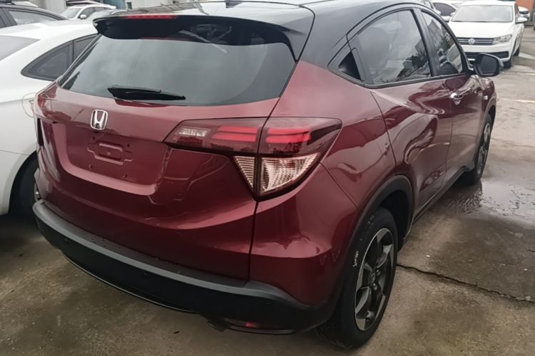 Used Honda Vezel 2017 1.8L CVT Front-Wheel Drive Pioneer Edition Rear Right 45 Deg