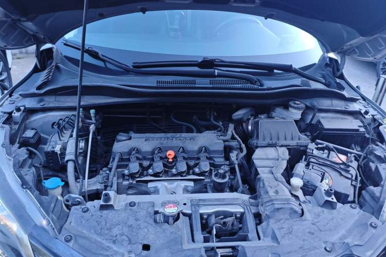 Used Honda Vezel 2017 1.8L CVT Front-Wheel Drive Pioneer Edition Engine Bay