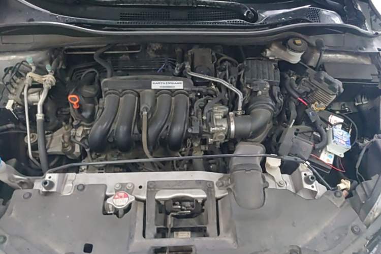 Used Honda Vezel 2017 1.5L CVT 2WD Comfort Model Engine Bay
