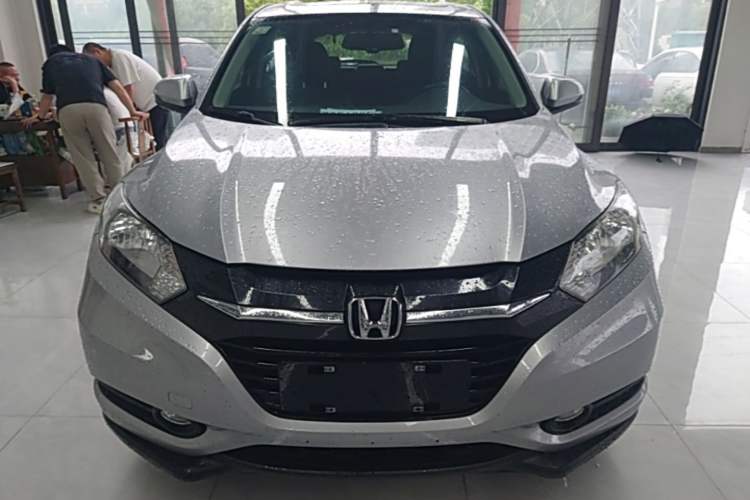 Used Honda Vezel 2017 1.5L CVT 2WD Comfort Model Front