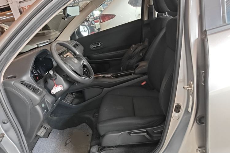 Used Honda Vezel 2017 1.5L CVT 2WD Comfort Model Left Front Seat