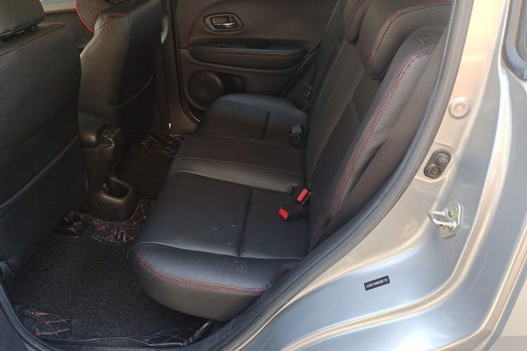 Used Honda Vezel 2017 1.5L CVT 2WD Comfort Model Left Rear Seat