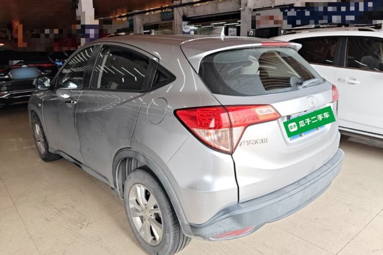 Used Honda Vezel 2017 1.5L CVT 2WD Comfort Model Rear Left 45 Deg