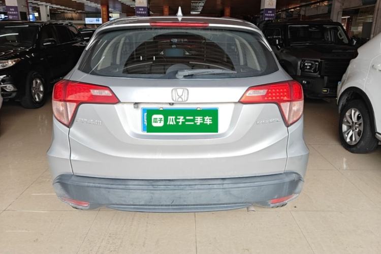 Used Honda Vezel 2017 1.5L CVT 2WD Comfort Model Rear
