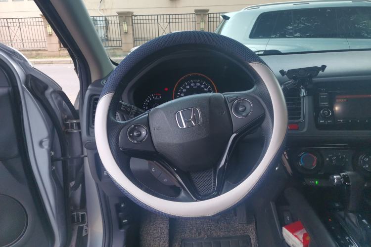 Used Honda Vezel 2017 1.8L CVT Front-Wheel Drive Pioneer Edition Steering Wheel