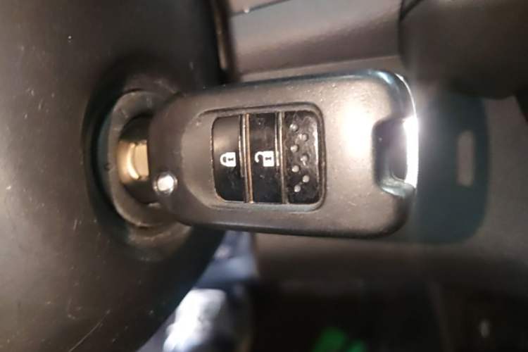 Used Honda Vezel 2017 1.5L CVT 2WD Comfort Model Vehicle Key