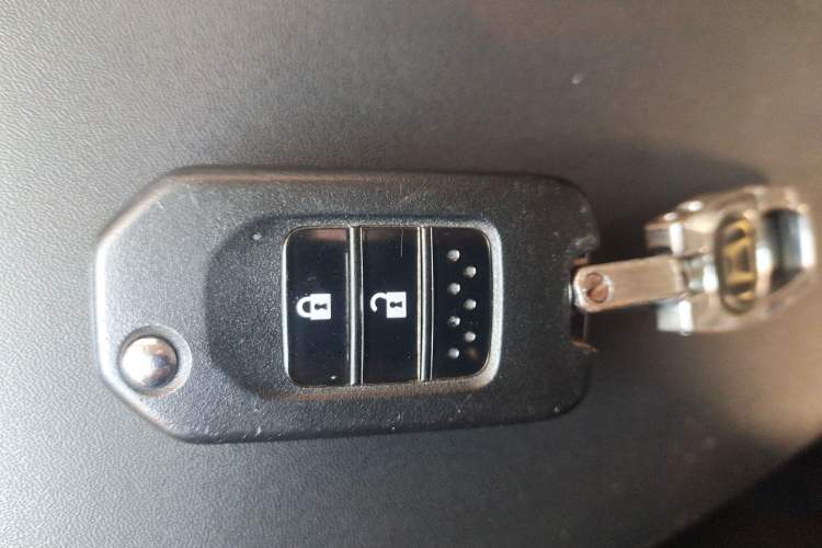 Used Honda Vezel 2017 1.5L CVT 2WD Comfort Model Vehicle Key