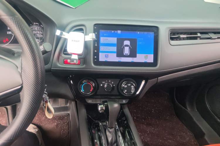 Used Honda Vezel 2017 1.5L CVT 2WD Comfort Model Audio And AC Panel