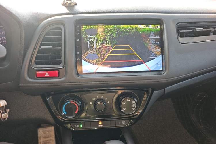 Used Honda Vezel 2017 1.5L CVT 2WD Comfort Model Audio And AC Panel