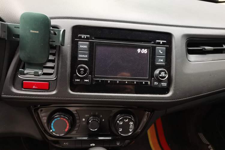 Used Honda Vezel 2017 1.5L CVT 2WD Comfort Model Audio And AC Panel