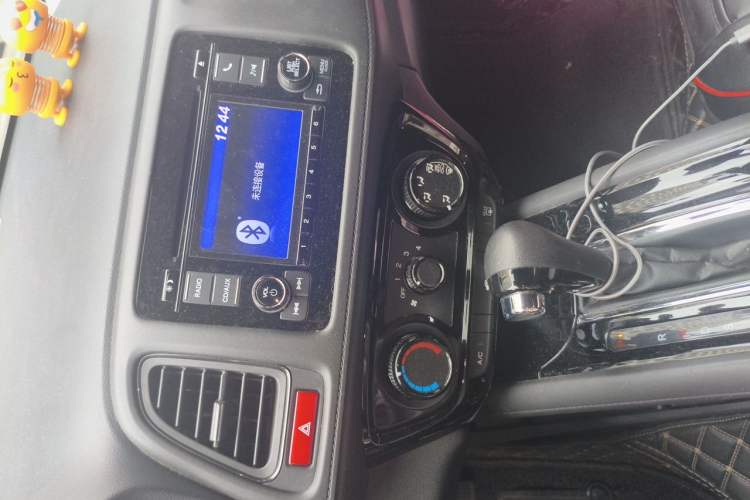 Used Honda Vezel 2017 1.5L CVT 2WD Comfort Model Audio And AC Panel