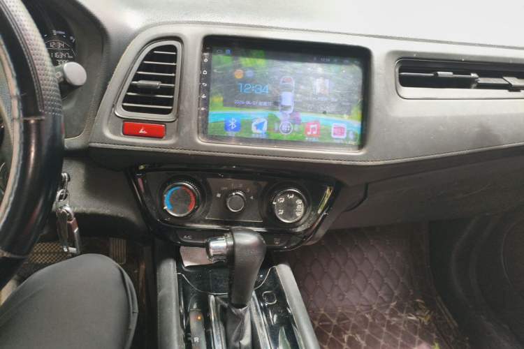 Used Honda Vezel 2017 1.5L CVT 2WD Comfort Model Audio And AC Panel