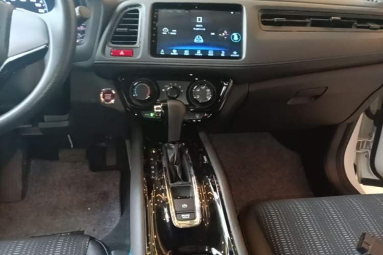 Used Honda Vezel 2017 1.8L CVT Front-Wheel Drive Pioneer Edition Audio And AC Panel