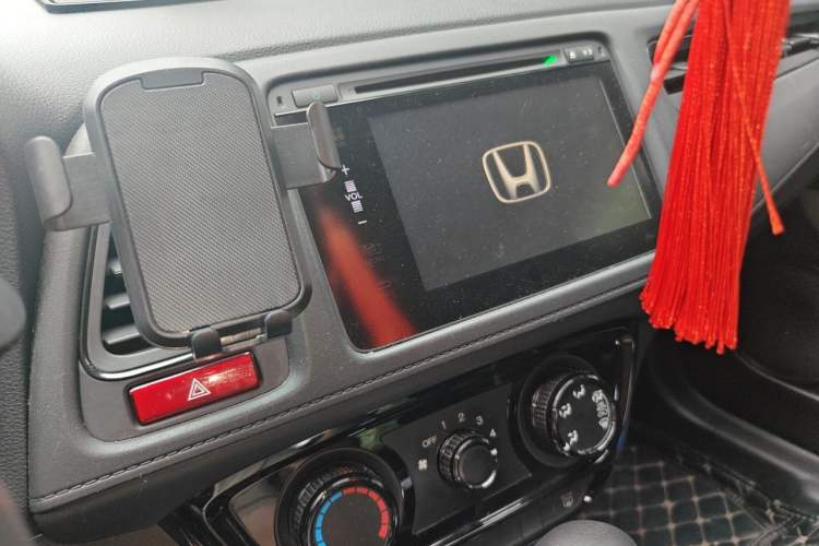 Used Honda Vezel 2017 1.8L CVT Front-Wheel Drive Pioneer Edition Audio And AC Panel