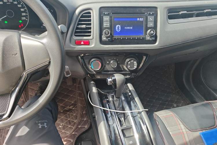 Used Honda Vezel 2017 1.5L CVT 2WD Comfort Model Audio And AC Panel