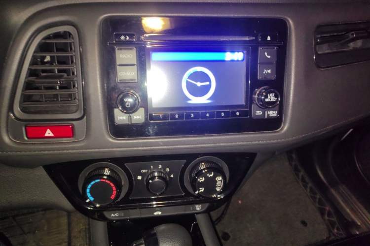 Used Honda Vezel 2017 1.5L CVT 2WD Comfort Model Audio And AC Panel